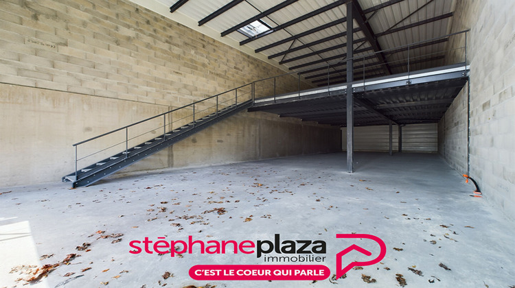 Ma-Cabane - Vente Local commercial MESIGNY, 150 m²