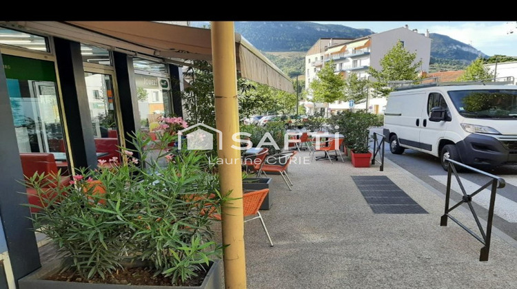Ma-Cabane - Vente Local commercial Millau, 130 m²