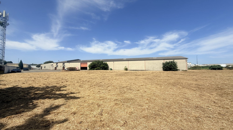 Ma-Cabane - Vente Local commercial Miramas, 1205 m²