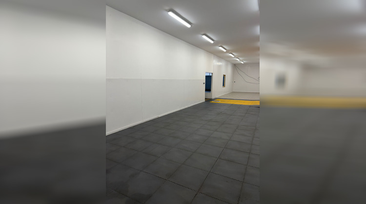 Ma-Cabane - Vente Local commercial MISEREY-SALINES, 2595 m²