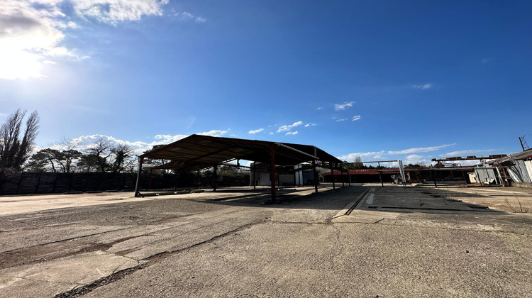 Ma-Cabane - Vente Local commercial Mont-de-Marsan, 2500 m²