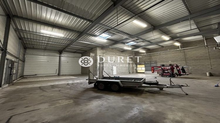 Ma-Cabane - Vente Local commercial Montaigu-Vendée, 1300 m²