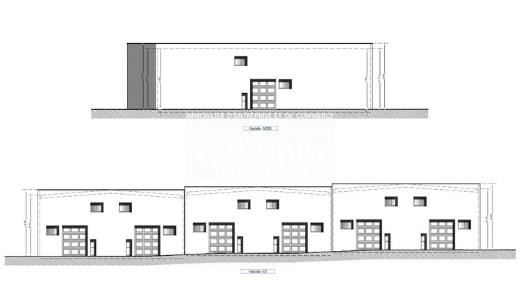 Ma-Cabane - Vente Local commercial Montauroux, 2457 m²