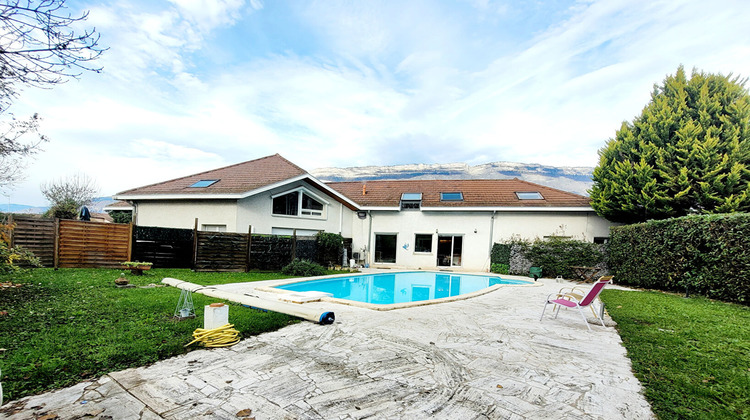 Ma-Cabane - Vente Local commercial MONTBONNOT-SAINT-MARTIN, 300 m²