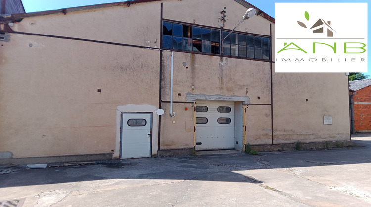 Ma-Cabane - Vente Local commercial Montbron, 520 m²