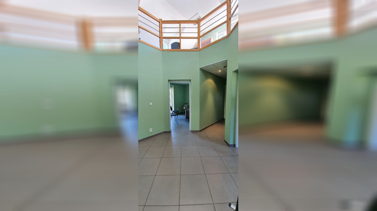 Ma-Cabane - Vente Local commercial MONTCEAU-LES-MINES, 161 m²