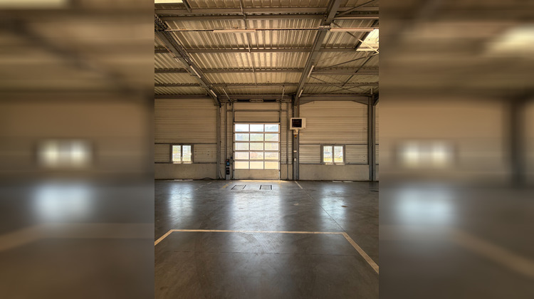 Ma-Cabane - Vente Local commercial MONTCEAU-LES-MINES, 780 m²