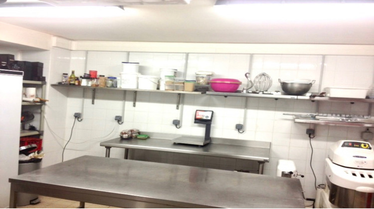 Ma-Cabane - Vente Local commercial MONTFERMEIL, 95 m²