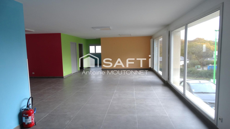 Ma-Cabane - Vente Local commercial Montivilliers, 932 m²