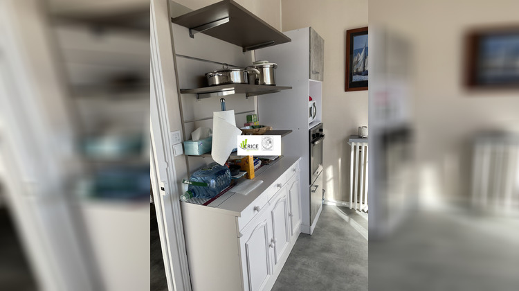 Ma-Cabane - Vente Local commercial Montmorillon, 200 m²