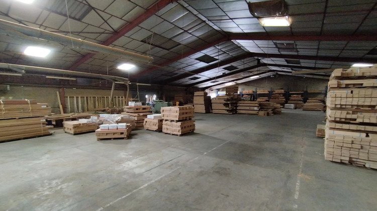 Ma-Cabane - Vente Local commercial Montpezat-de-Quercy, 2225 m²