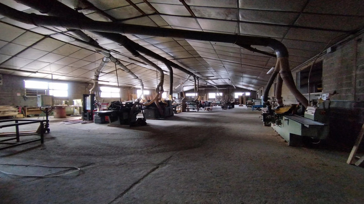 Ma-Cabane - Vente Local commercial Montpezat-de-Quercy, 2225 m²