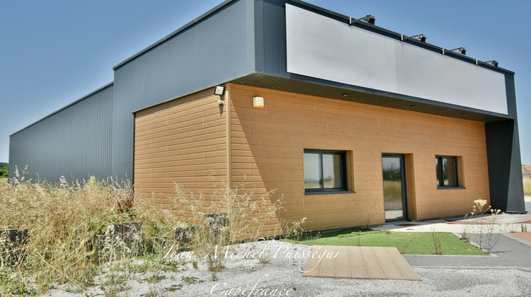 Ma-Cabane - Vente Local commercial MONTREJEAU, 250 m²