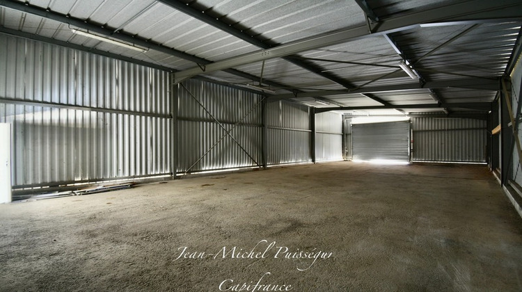 Ma-Cabane - Vente Local commercial MONTREJEAU, 250 m²