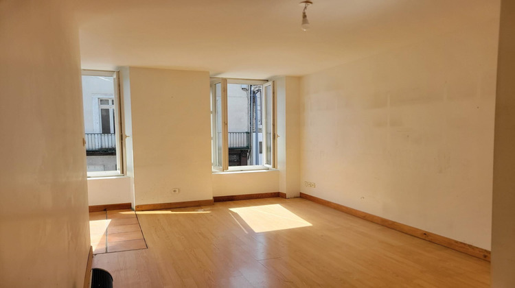Ma-Cabane - Vente Local commercial Montrejeau, 363 m²