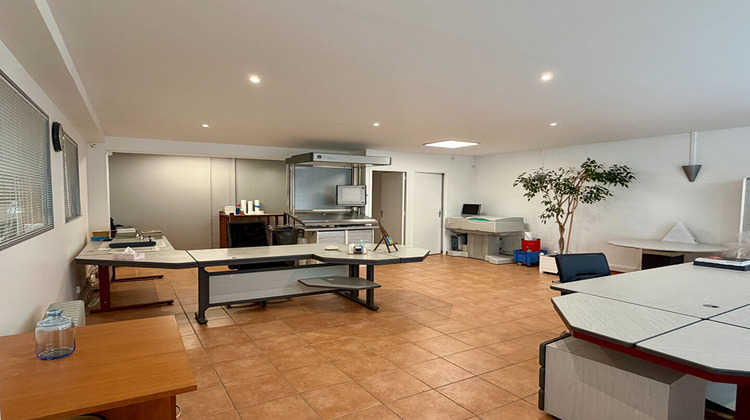 Ma-Cabane - Vente Local commercial MONTREUIL, 156 m²