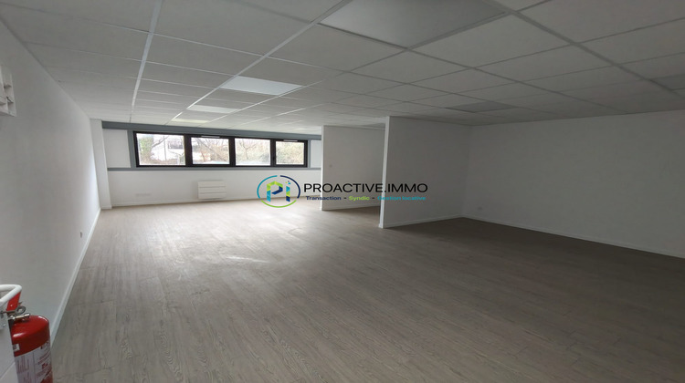 Ma-Cabane - Vente Local commercial Montussan, 111 m²