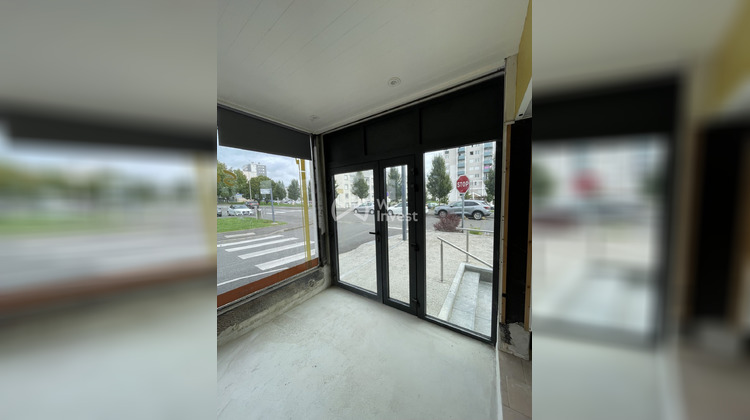 Ma-Cabane - Vente Local commercial Mourenx, 180 m²