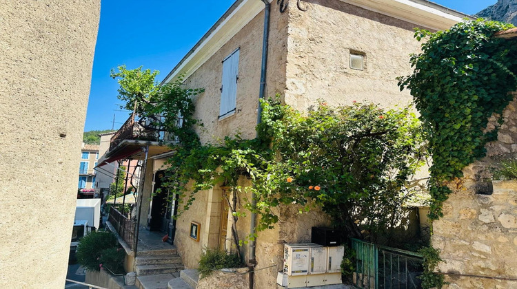 Ma-Cabane - Vente Local commercial Moustiers-Sainte-Marie, 530 m²