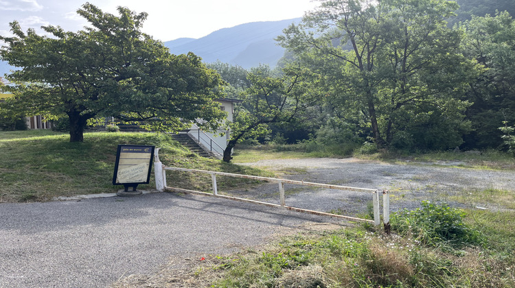 Ma-Cabane - Vente Local commercial Moutiers, 640 m²