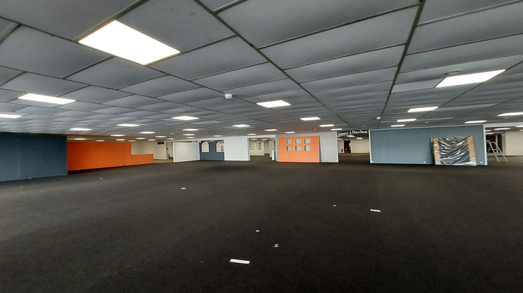 Ma-Cabane - Vente Local commercial MOUTIERS-LES-MAUXFAITS, 2835 m²