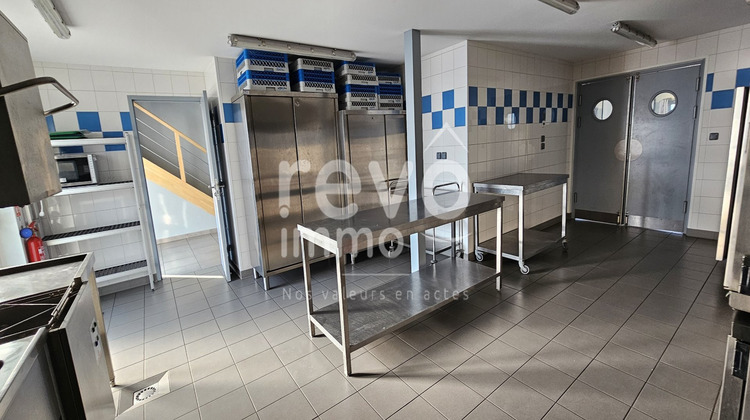 Ma-Cabane - Vente Local commercial MOUZILLON, 279 m²