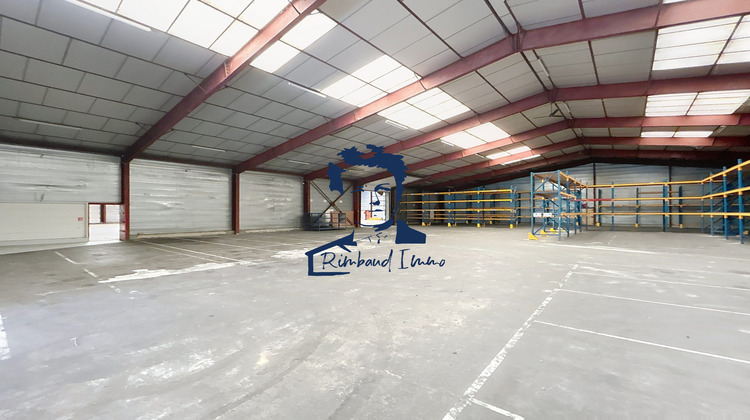 Ma-Cabane - Vente Local commercial Mouzon, 2400 m²