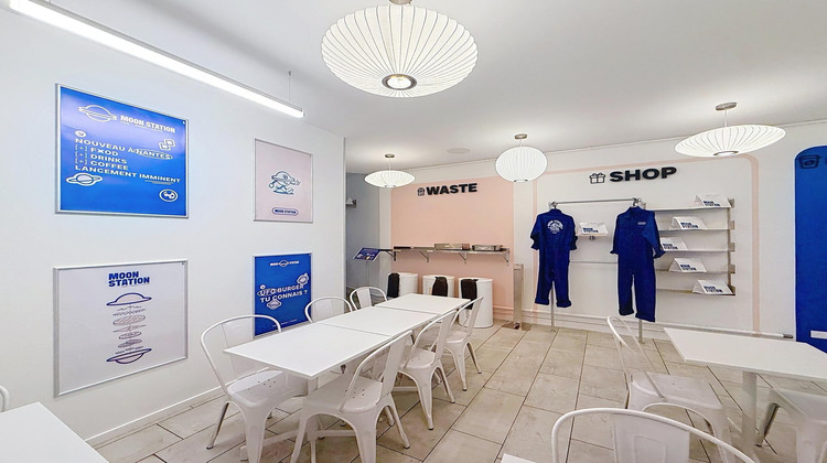 Ma-Cabane - Vente Local commercial Nantes, 123 m²
