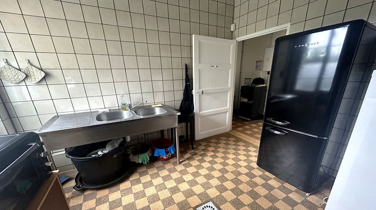 Ma-Cabane - Vente Local commercial NEVERS, 66 m²