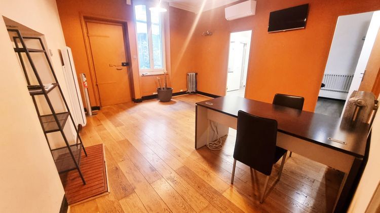 Ma-Cabane - Vente Local commercial Nîmes, 75 m²