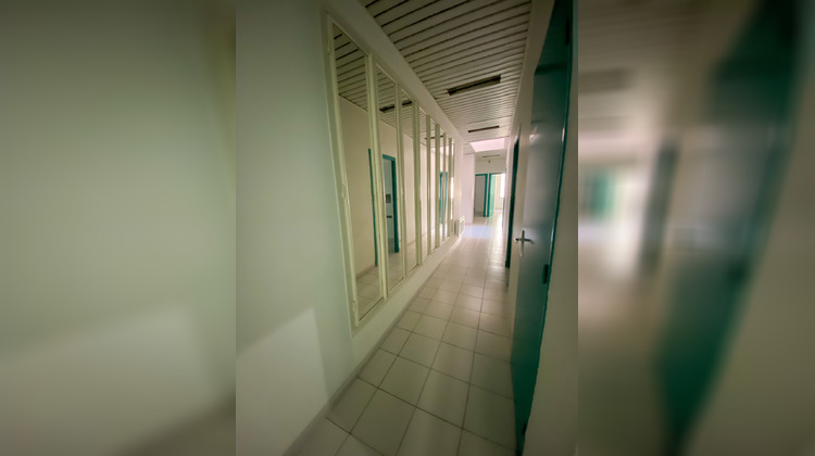 Ma-Cabane - Vente Local commercial Nîmes, 105 m²