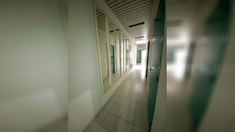 Ma-Cabane - Vente Local commercial Nîmes, 105 m²