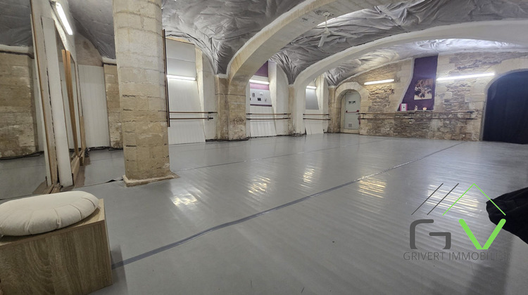 Ma-Cabane - Vente Local commercial Nîmes, 322 m²