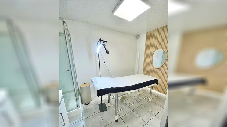 Ma-Cabane - Vente Local commercial Nimes, 55 m²