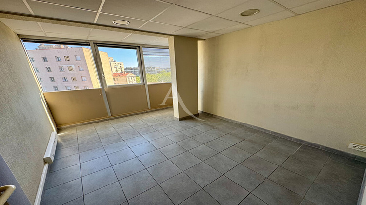 Ma-Cabane - Vente Local commercial NIMES, 103 m²