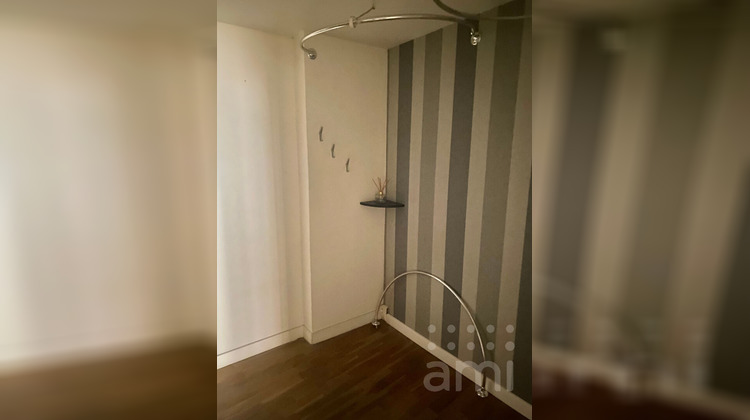 Ma-Cabane - Vente Local commercial NIORT, 100 m²