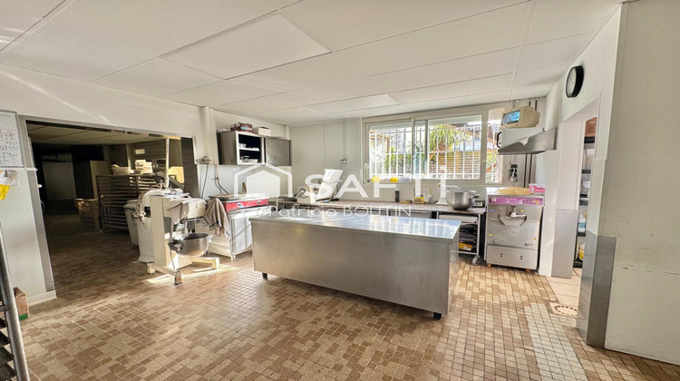 Ma-Cabane - Vente Local commercial Niort, 465 m²