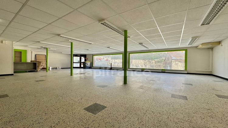 Ma-Cabane - Vente Local commercial NOIRETABLE, 330 m²