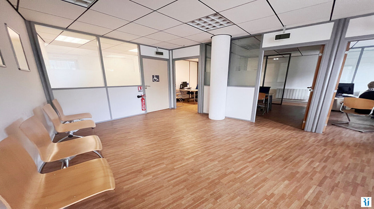 Ma-Cabane - Vente Local commercial NOTRE-DAME-DE-BONDEVILLE, 190 m²