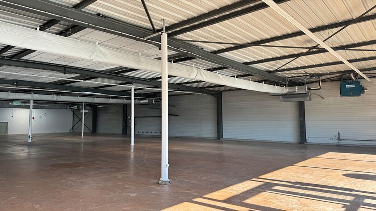 Ma-Cabane - Vente Local commercial OLIVET, 930 m²