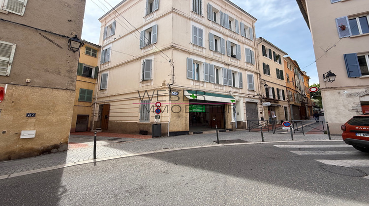 Ma-Cabane - Vente Local commercial Ollioules, 58 m²
