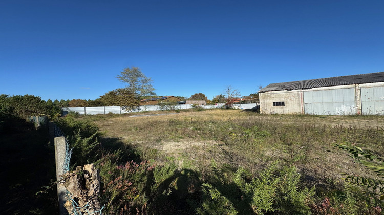 Ma-Cabane - Vente Local commercial Onesse-Laharie, 1700 m²