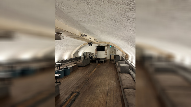 Ma-Cabane - Vente Local commercial Orléans, 349 m²