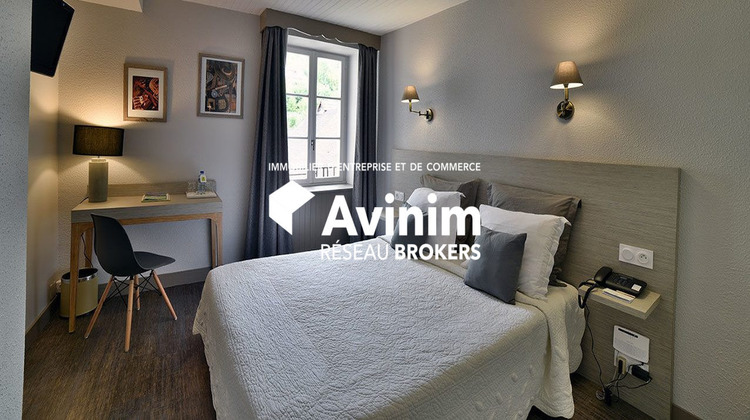 Ma-Cabane - Vente Local commercial ORNANS, 2700 m²