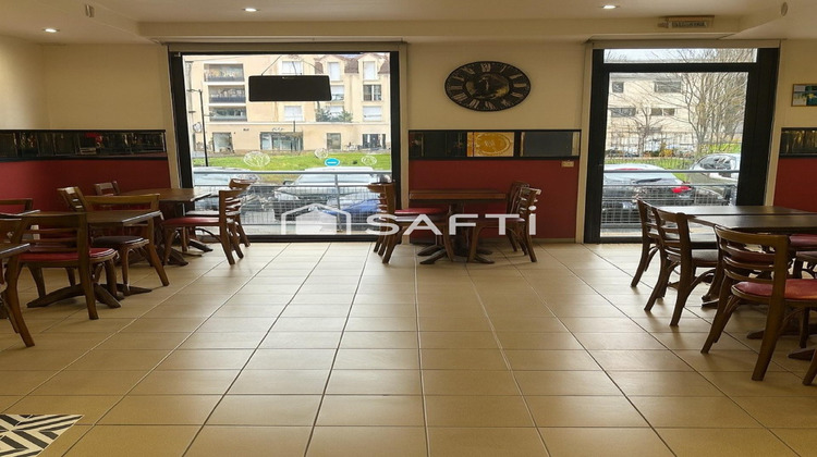 Ma-Cabane - Vente Local commercial Osny, 85 m²