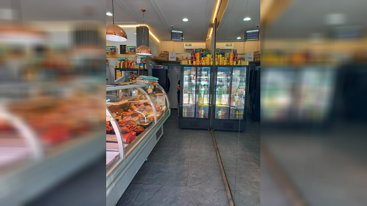Ma-Cabane - Vente Local commercial Oullins, 28 m²
