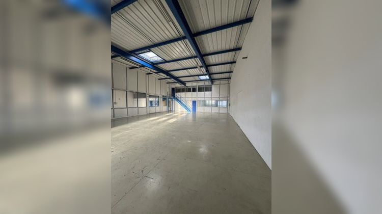 Ma-Cabane - Vente Local commercial Oyonnax, 650 m²