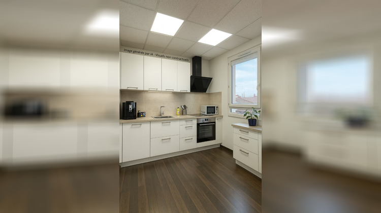 Ma-Cabane - Vente Local commercial OYONNAX, 104 m²