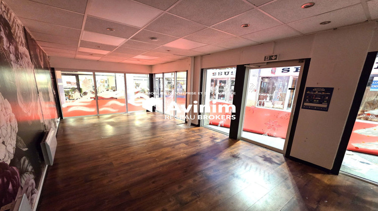 Ma-Cabane - Vente Local commercial Oyonnax, 37 m²