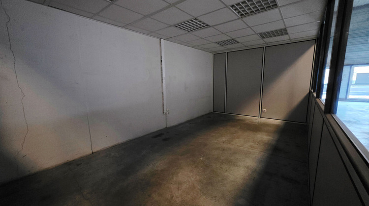 Ma-Cabane - Vente Local commercial OYONNAX, 330 m²